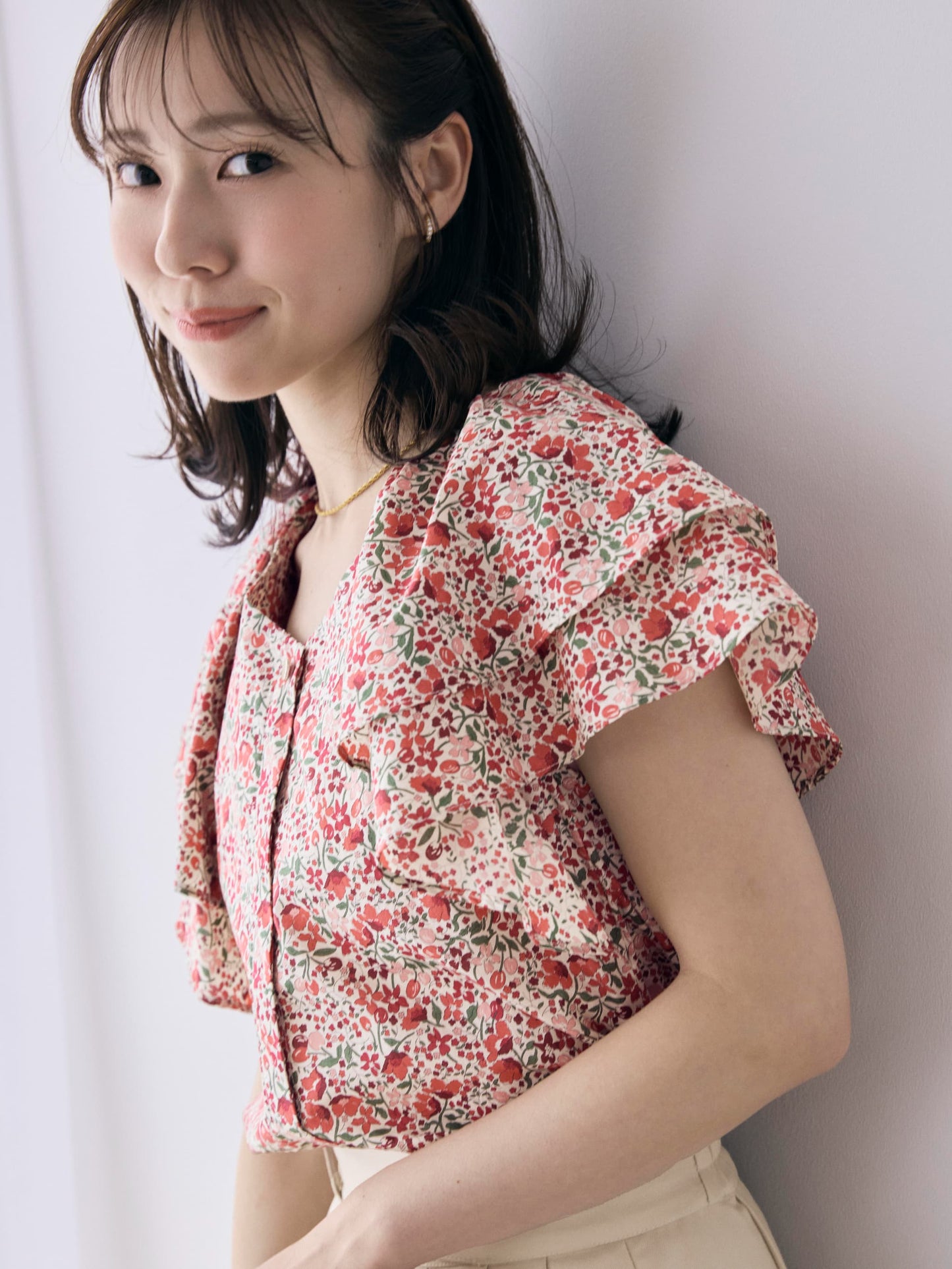 【COHINA MADE WITH LIBERTY FABRIC】ラッフルスリーブブラウス　[通常]