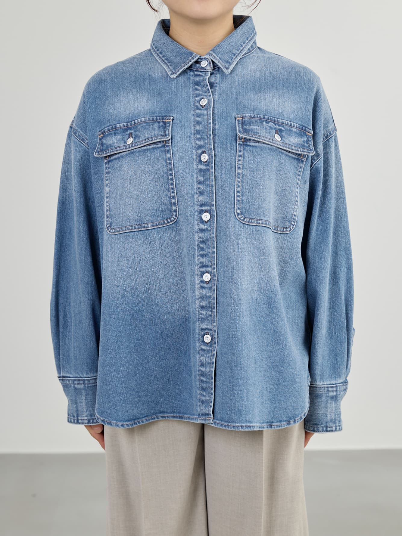 ※こちらが実物のカラーに一番お色味が近くなっております。（Mid Used）<br>143cm | B:73 W:60 H:81 股下:65 | ワンサイズ着用