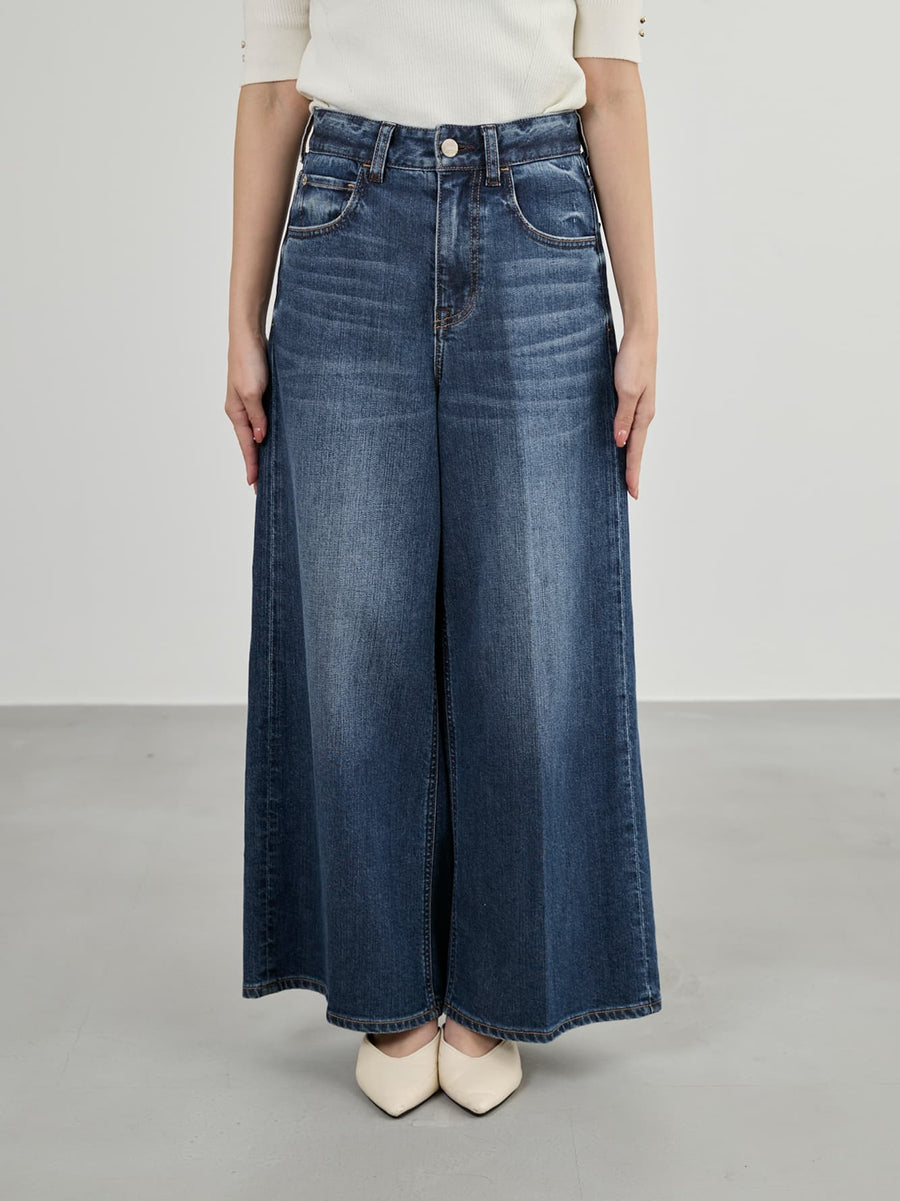 ※こちらが実物のカラーに一番お色味が近くなっております。（Dark Used）<br>149cm | B:77 W:60 H:83 股下:68.5 | regular-XS着用 (ヒールの高さ: 3.5cm)