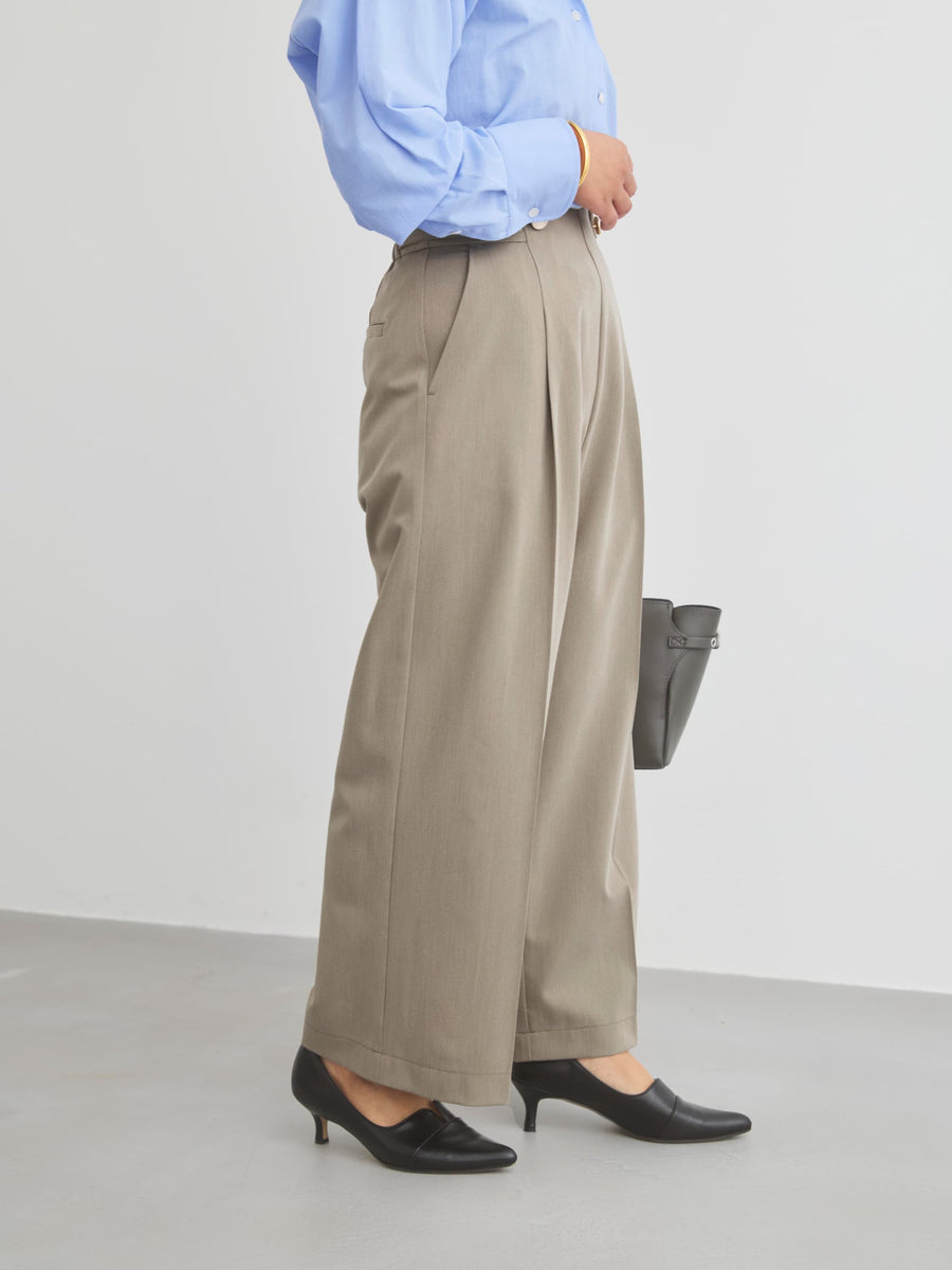 144cm | B:80 W:64 H:84 股下:62 | short-XS着用