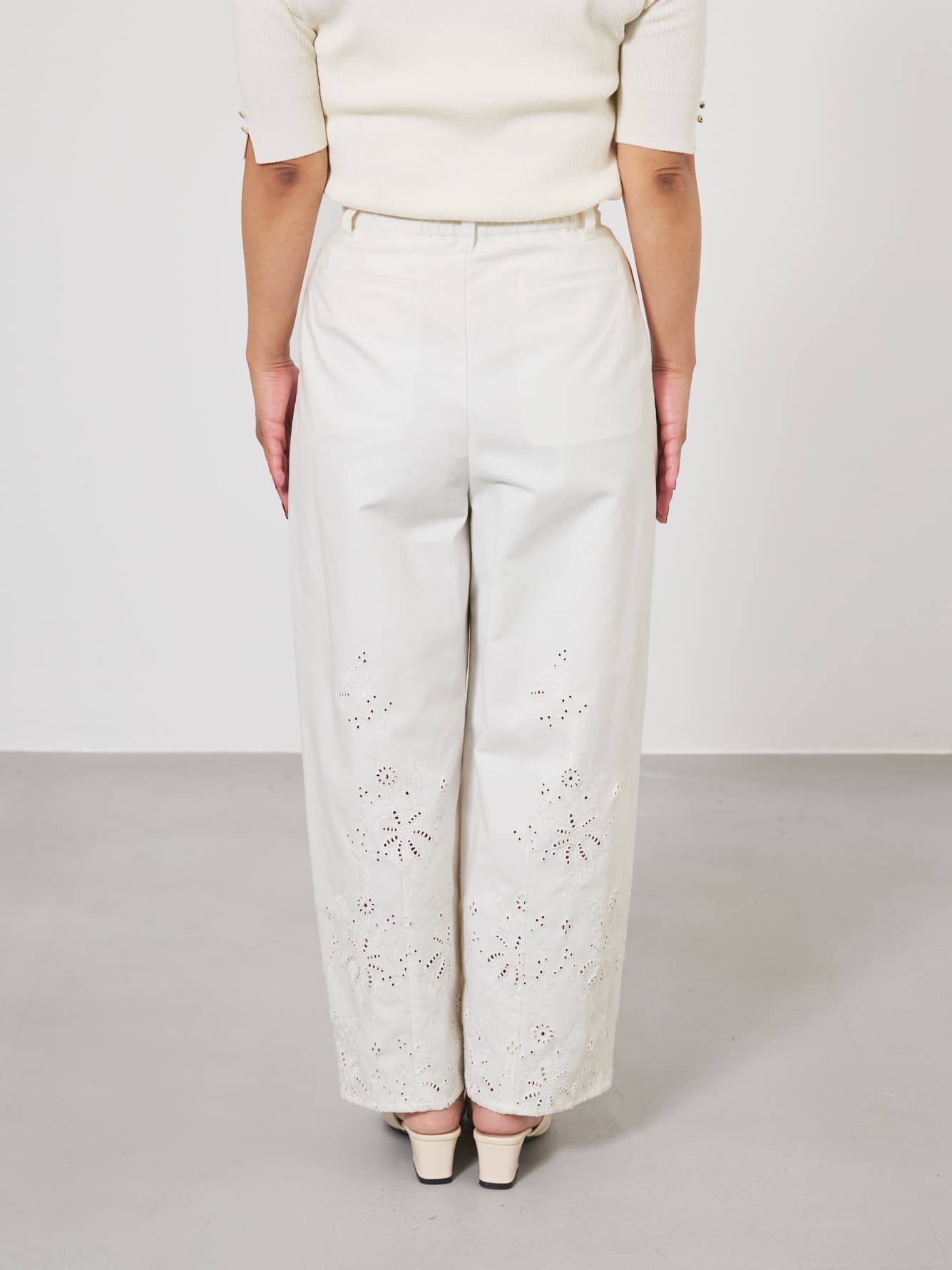 エンブロイダリーカーブタックパンツ-short & regular　[通常]