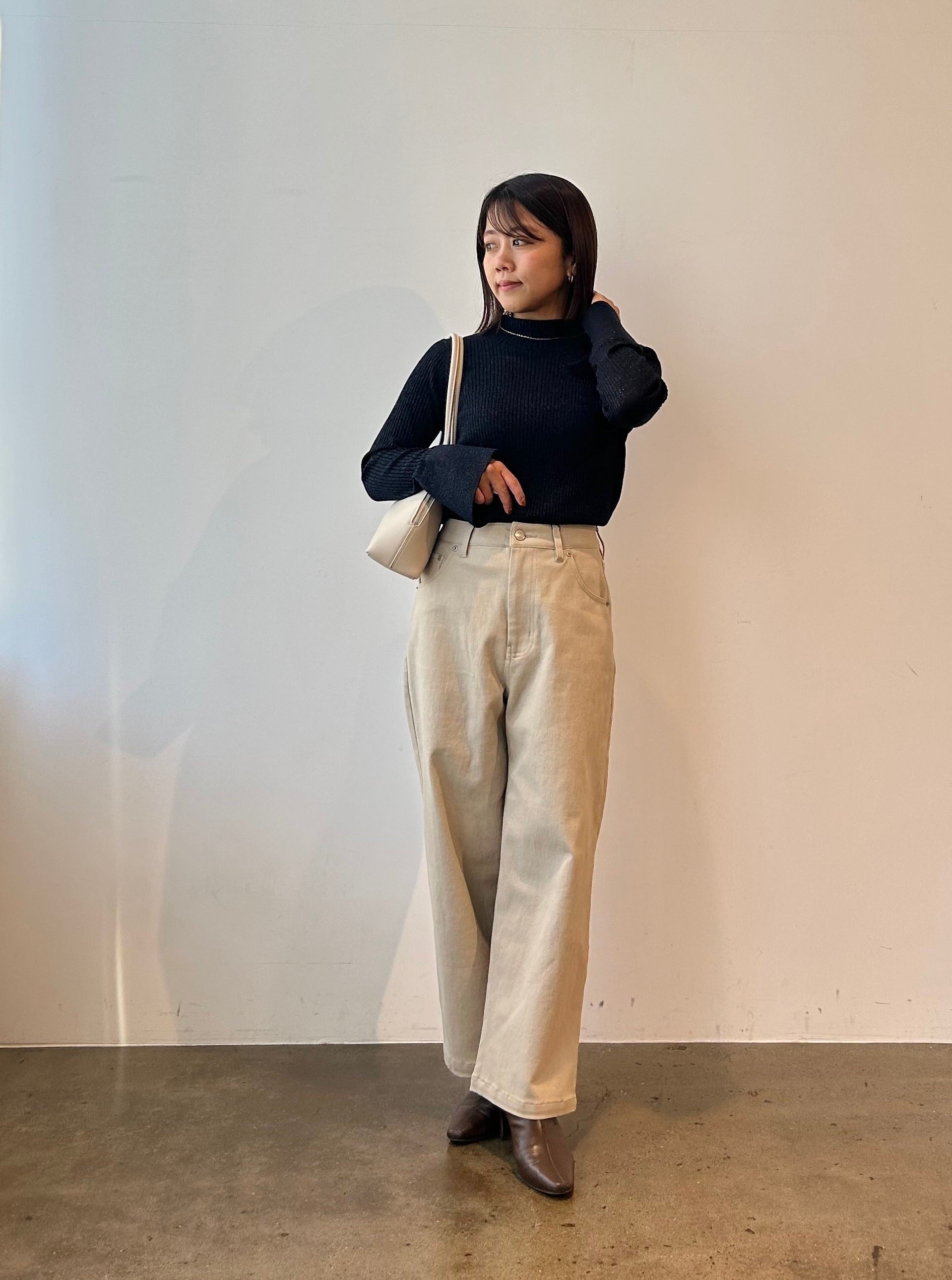 COHINA DENIM カラーセミワイドストレート-short & regular | 小柄・低 