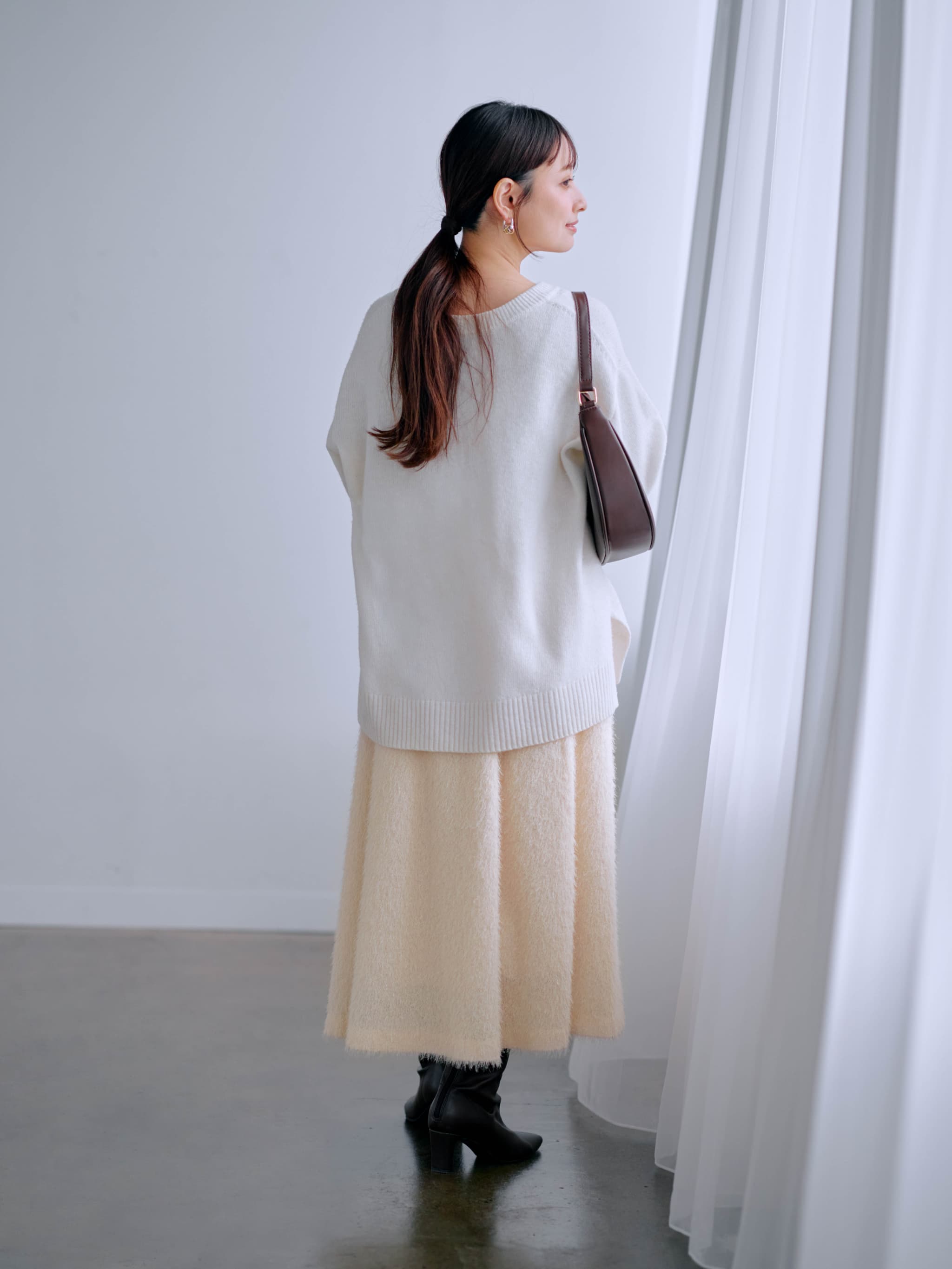 ウールカシミヤVネックニット | 小柄・低身長女性向けファッション通販