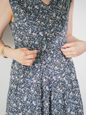 【COHINA MADE WITH LIBERTY FABRIC】ノースリーブリボンベルトワンピース-short & regular　[通常]