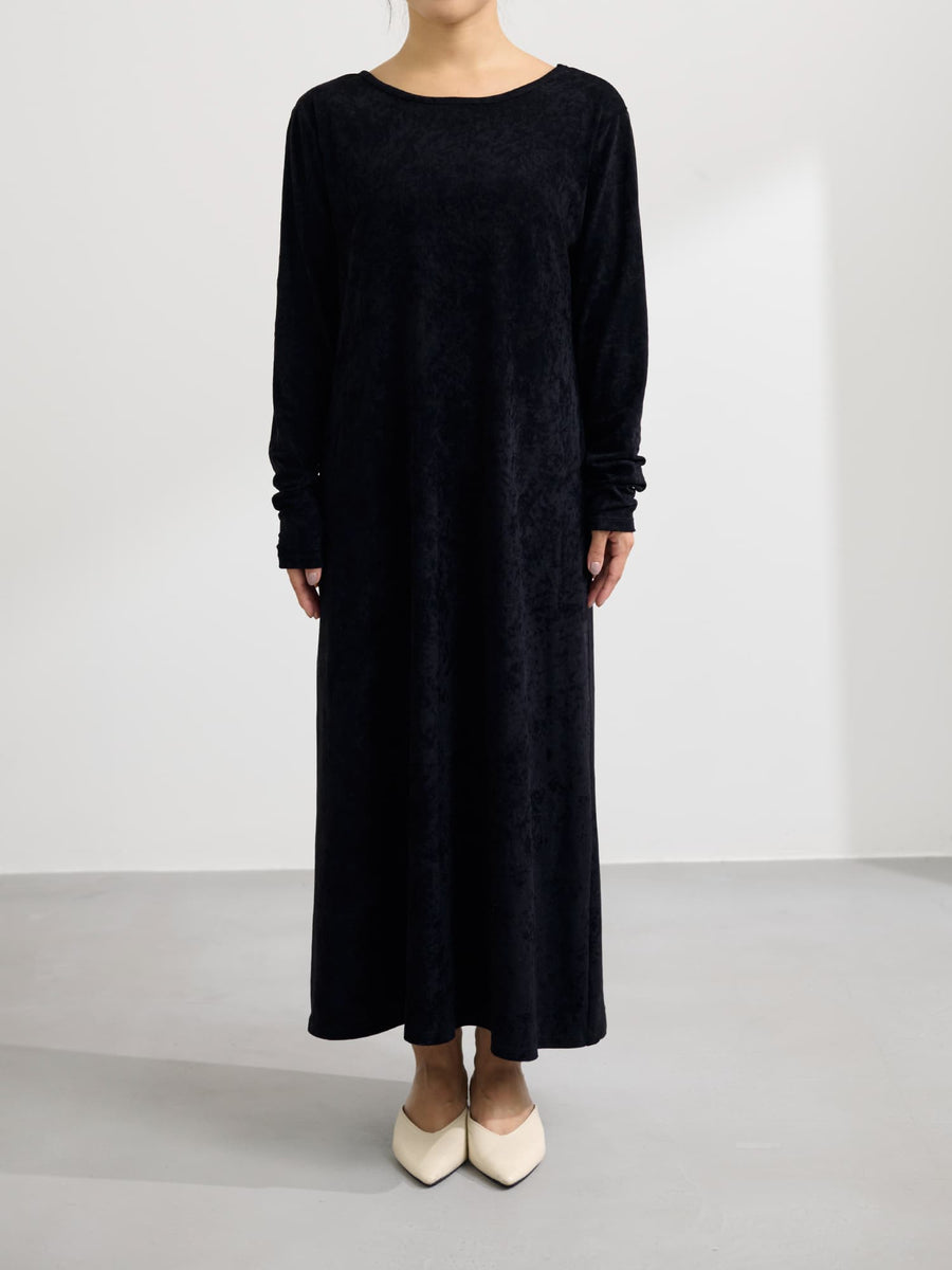 ※こちらが実物のカラーに一番お色味が近くなっております。（ブラック）<br>143cm | B:78 W:59 H:82 股下:64  | short着用