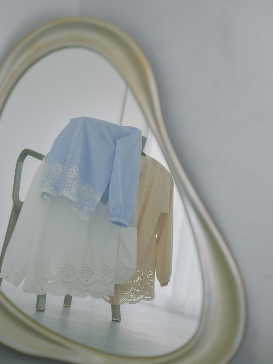 カットワークヘムブラウス　[通常]