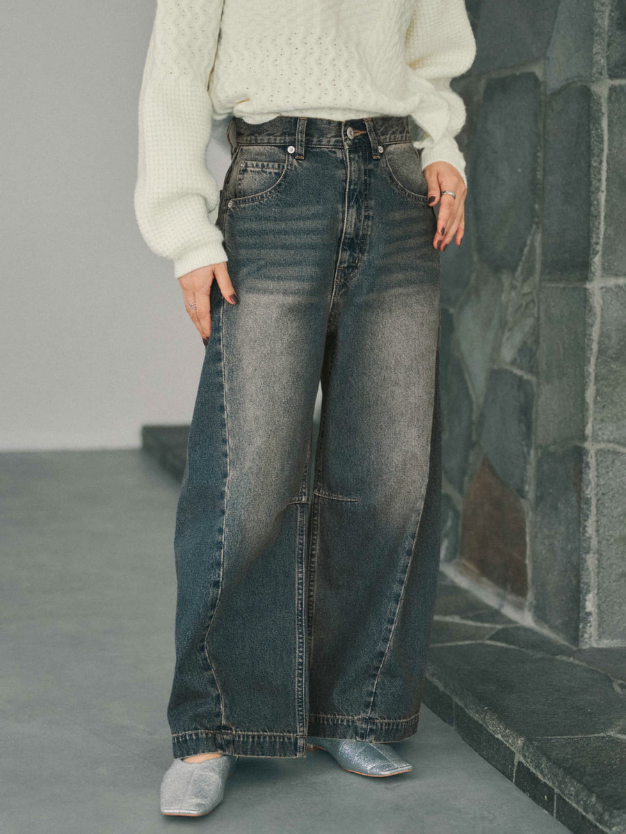 149cm | B:77 W:57 H:82 股下:67 | XS着用