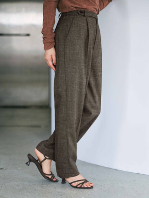 149cm | B:77 W:57 H:82 股下:67 | XS着用