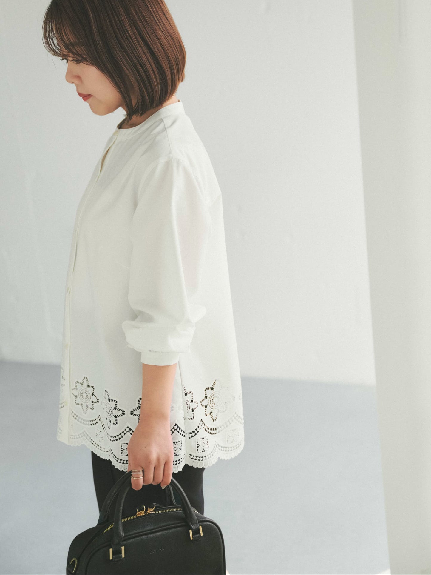 カットワークヘムブラウス　[通常]