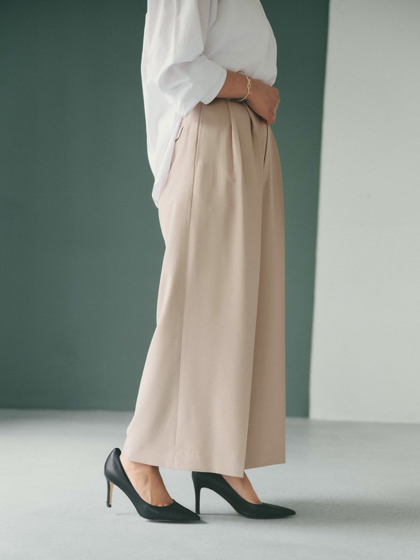 144cm | B:80 W:64 H:84 股下:62 | short-XS着用