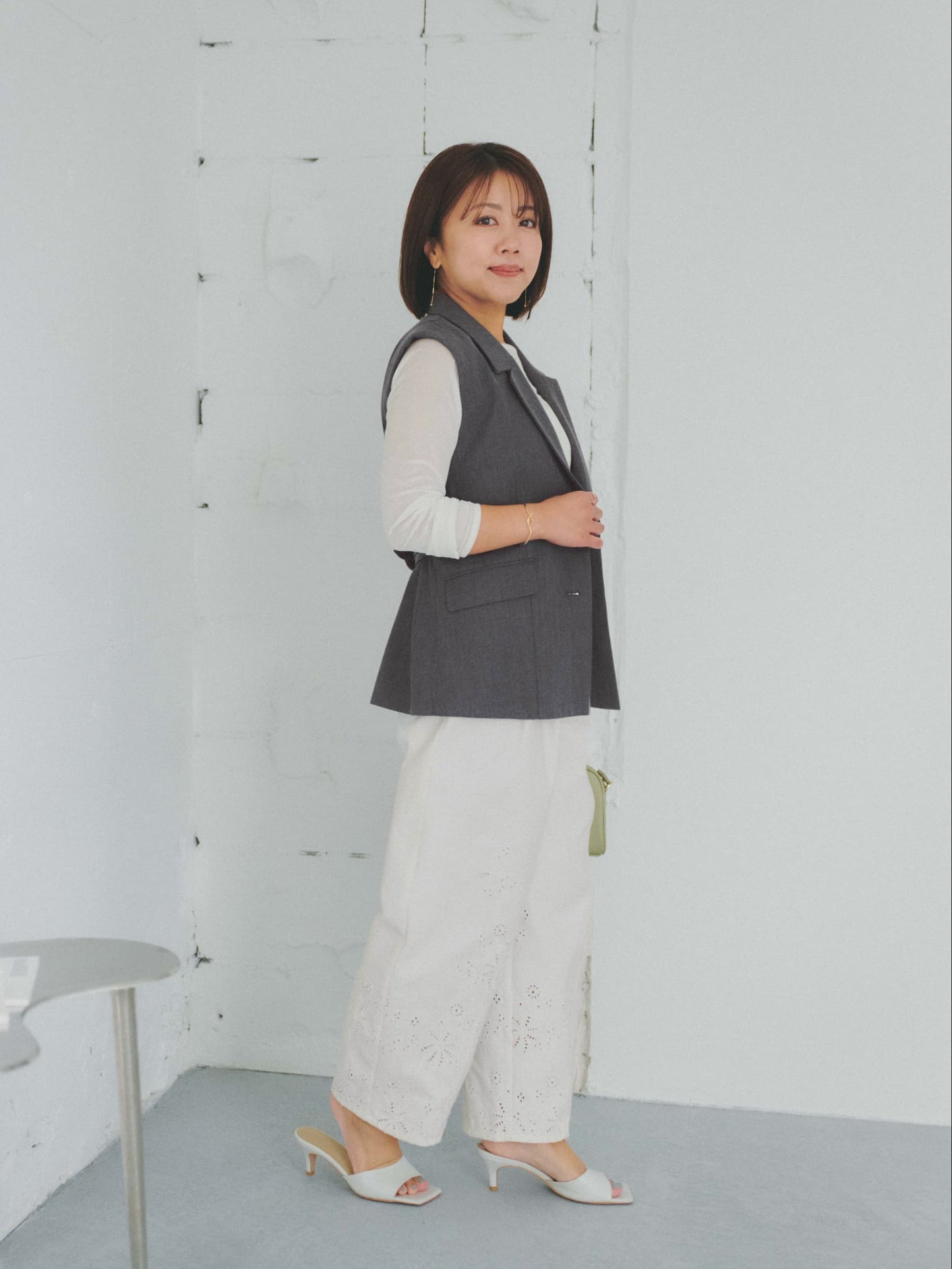 エンブロイダリーカーブタックパンツ-short & regular　[通常]