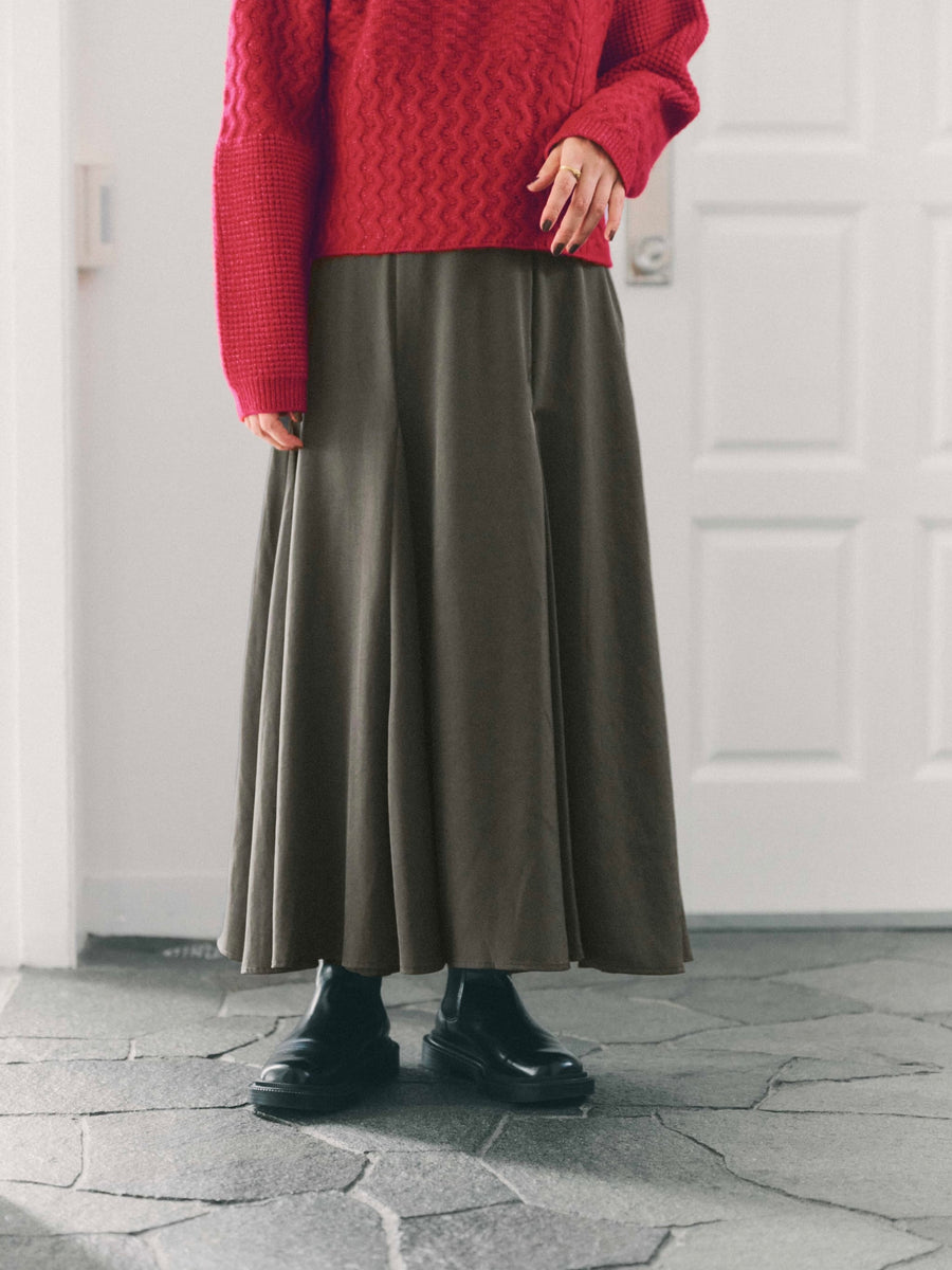 149cm | B:77 W:57 H:82 股下:67 | XS着用