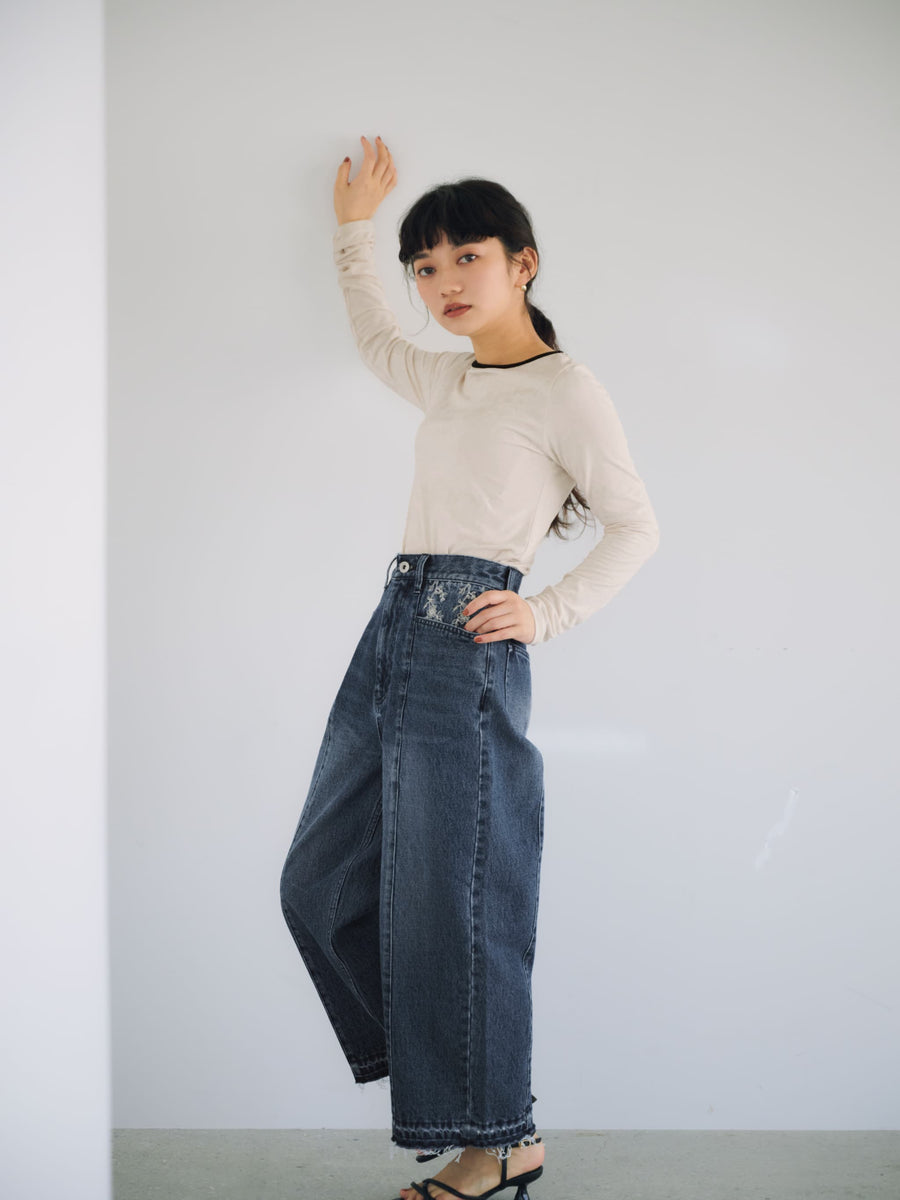 149cm | B:77 W:57 H:82 股下:67 | ワンサイズ着用