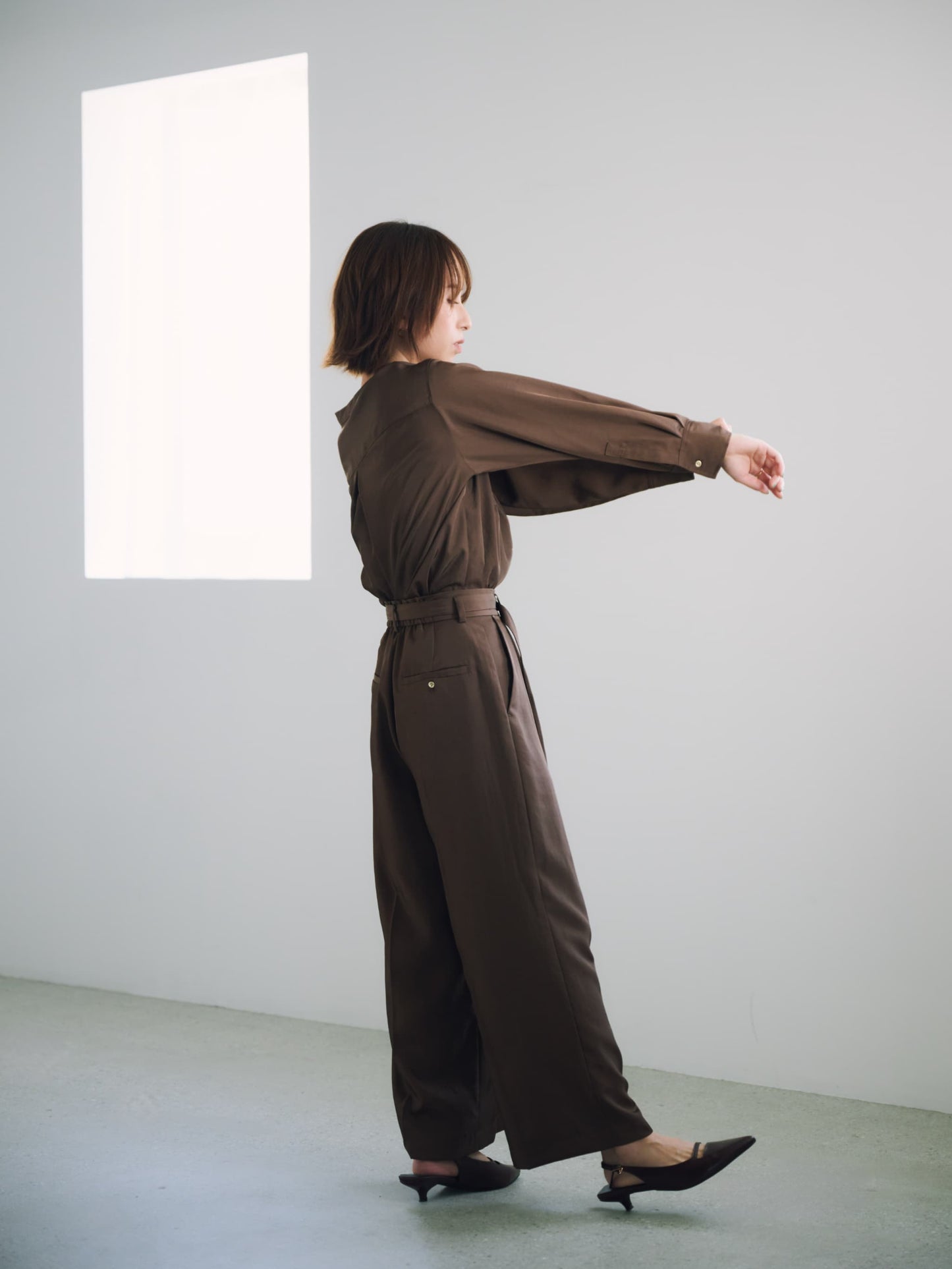 ブライトツイルタックワイドパンツ　[通常]