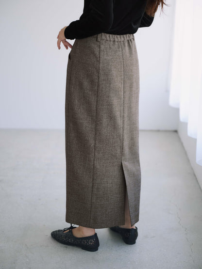 149cm | B:77 W:57 H:82 股下:67 | XS着用