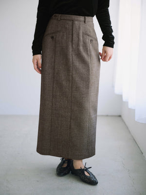 149cm | B:77 W:57 H:82 股下:67 | XS着用