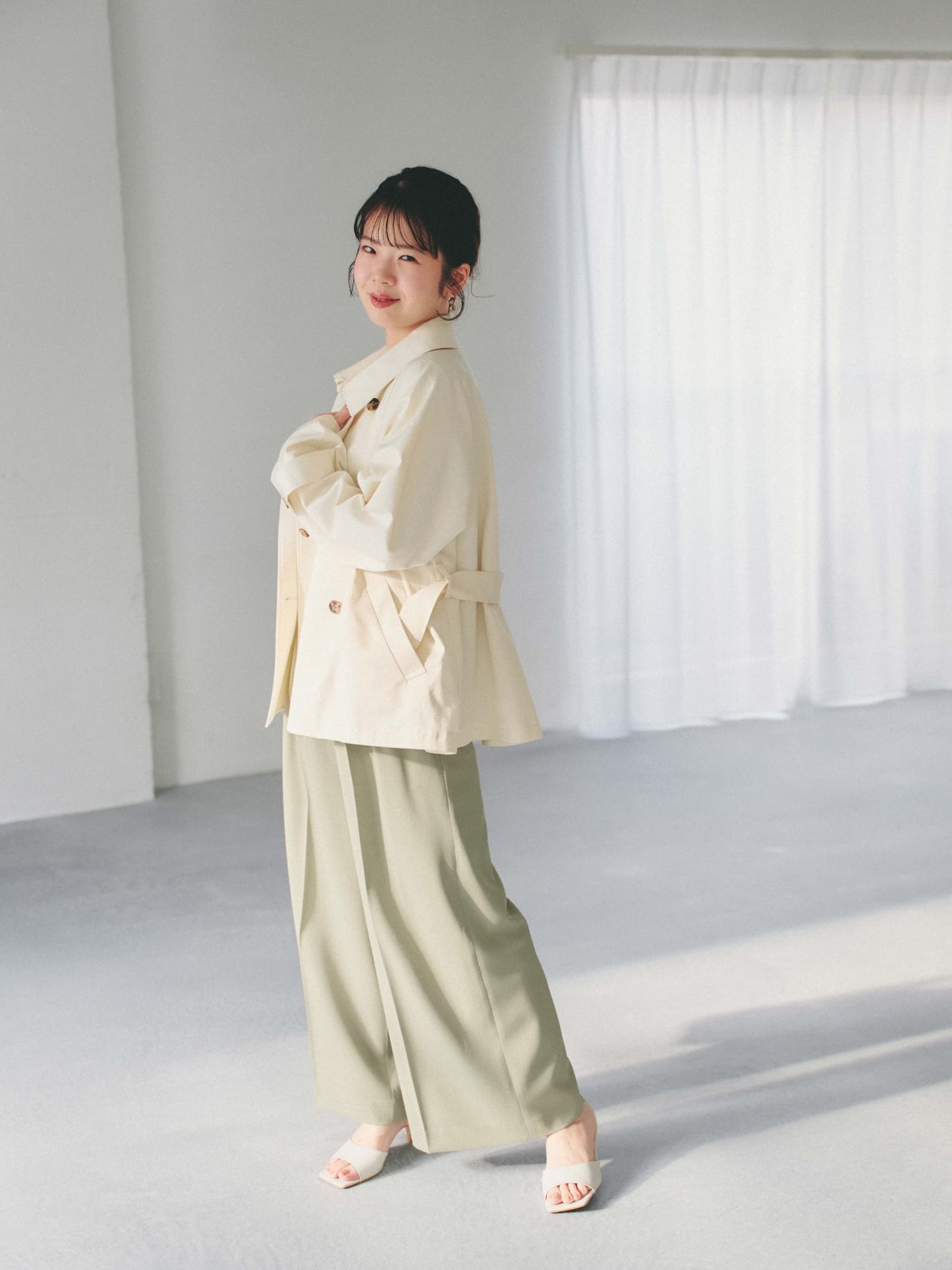 バックタックミドルトレンチコート　[通常]