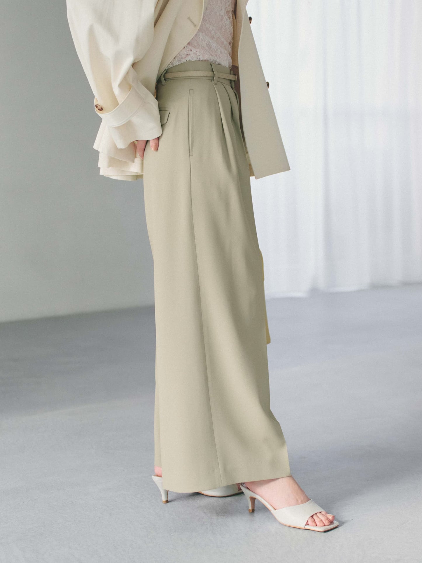 148cm | B:72 W:56 H:85 股下:68 | regular-XS着用