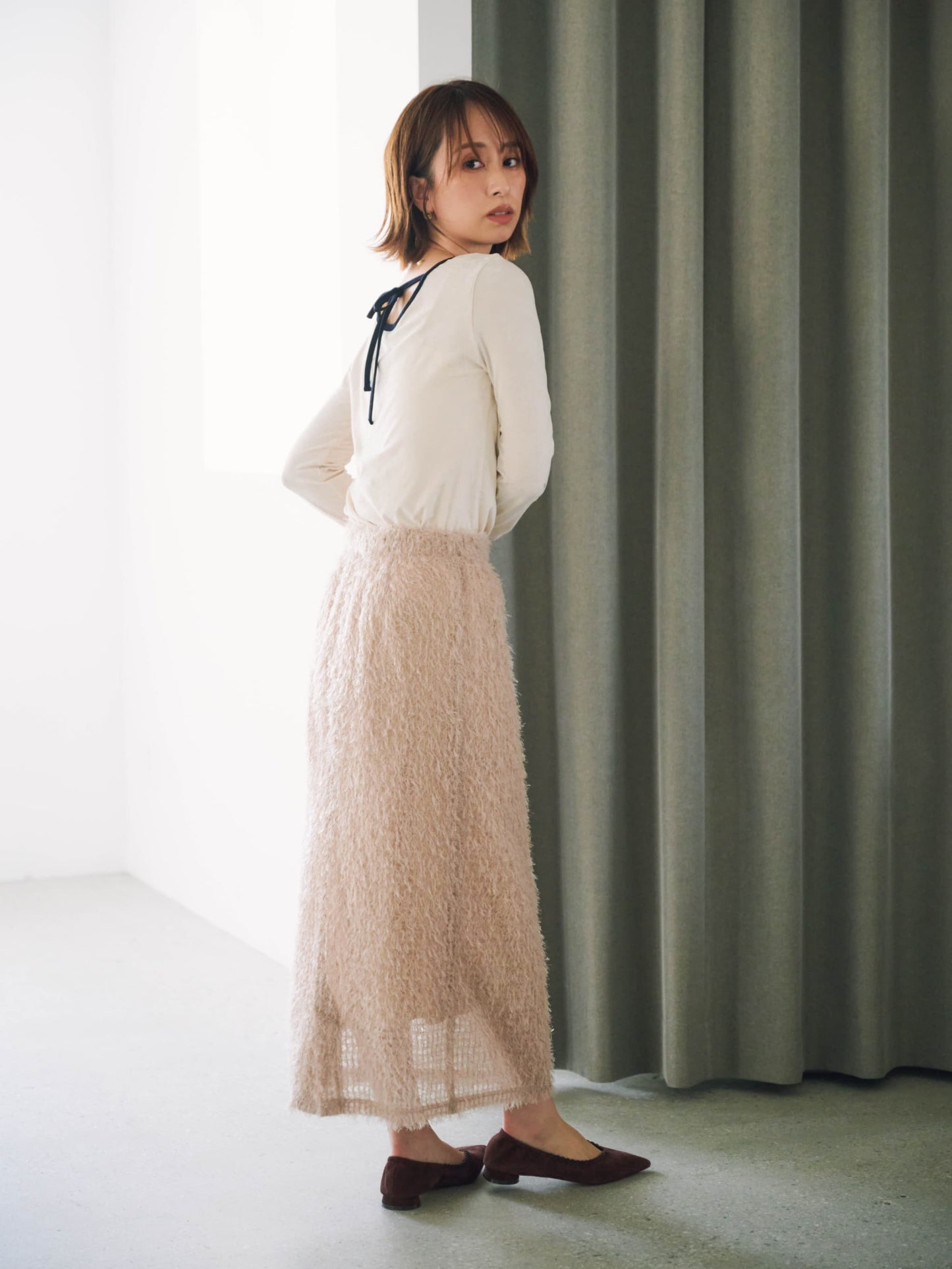 フェザーチュールタイトスカート　[通常]