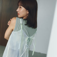 ブルー
