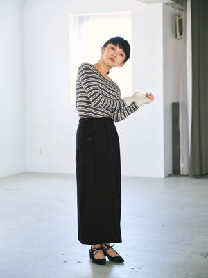 149cm | B:77 W:57 H:82 股下:67 | XS着用