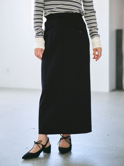 149cm | B:77 W:57 H:82 股下:67 | XS着用