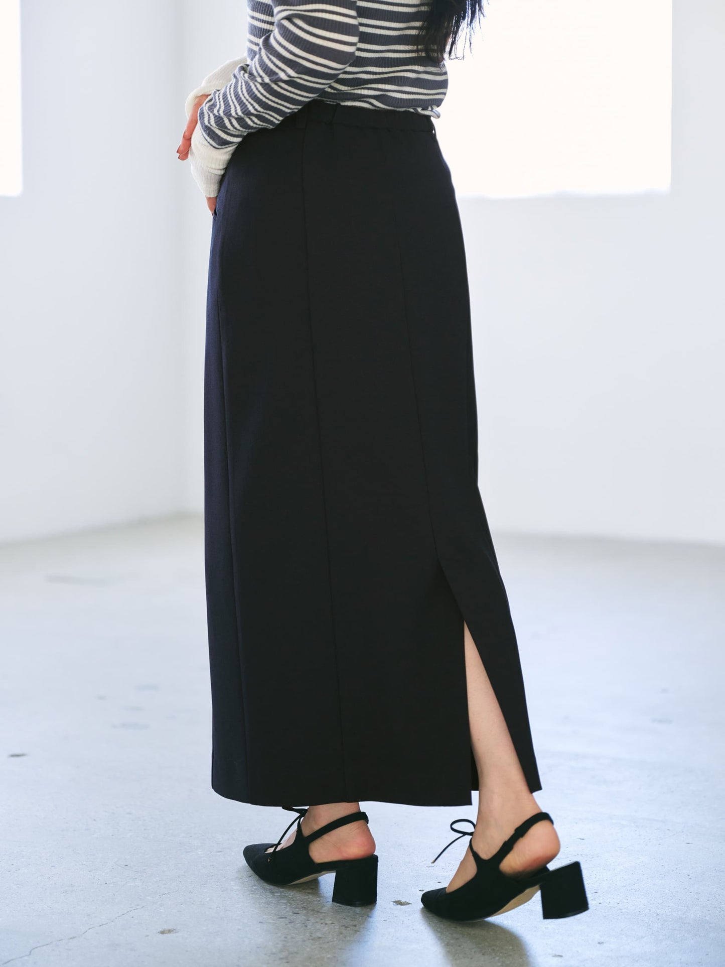 ナローベルトポケットデザインスカート　[通常]