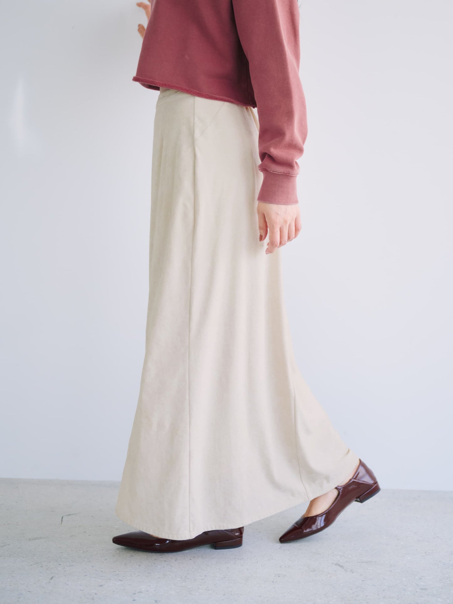 149cm | B:77 W:57 H:82 股下:67 | regular着用