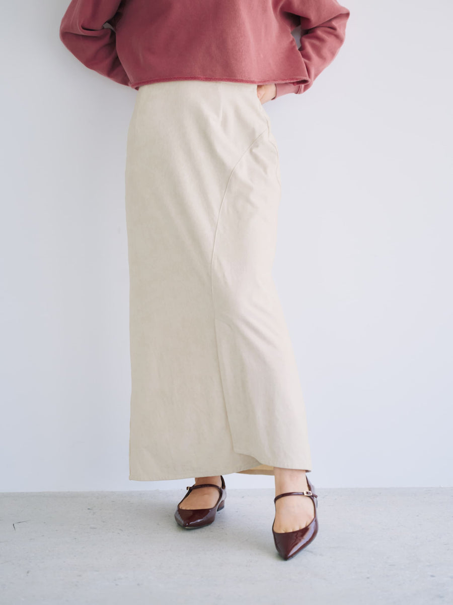 149cm | B:77 W:57 H:82 股下:67 | regular着用