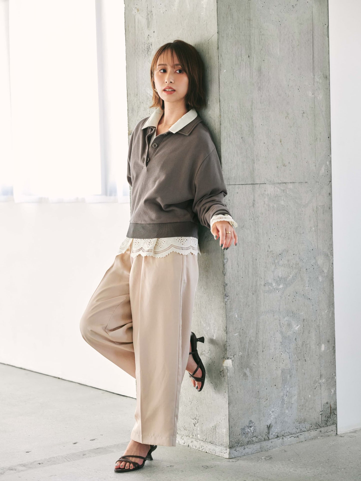 ブライトツイルタックワイドパンツ　[通常]