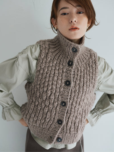 【NEPAL HAND KNIT】ロービングニットベスト