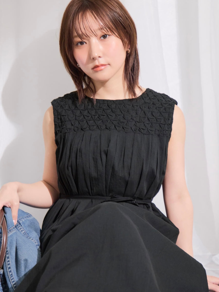 【手洗い可】【Made in India】スモッキングデザインワンピース-short & regular　[通常]