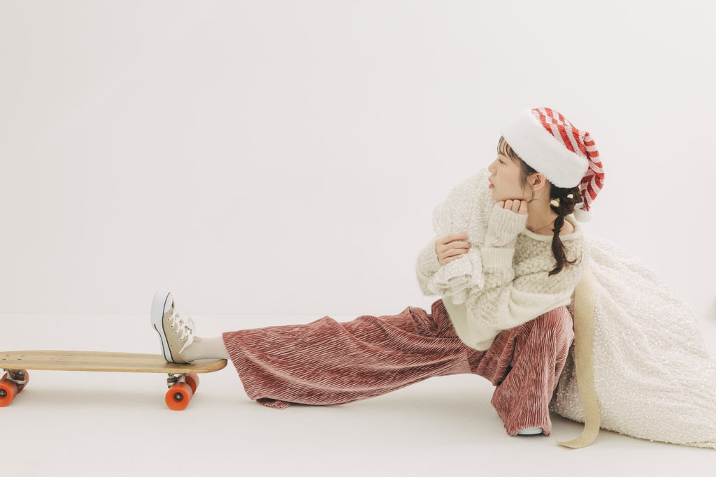 YUNA SANTA is COMING 2025