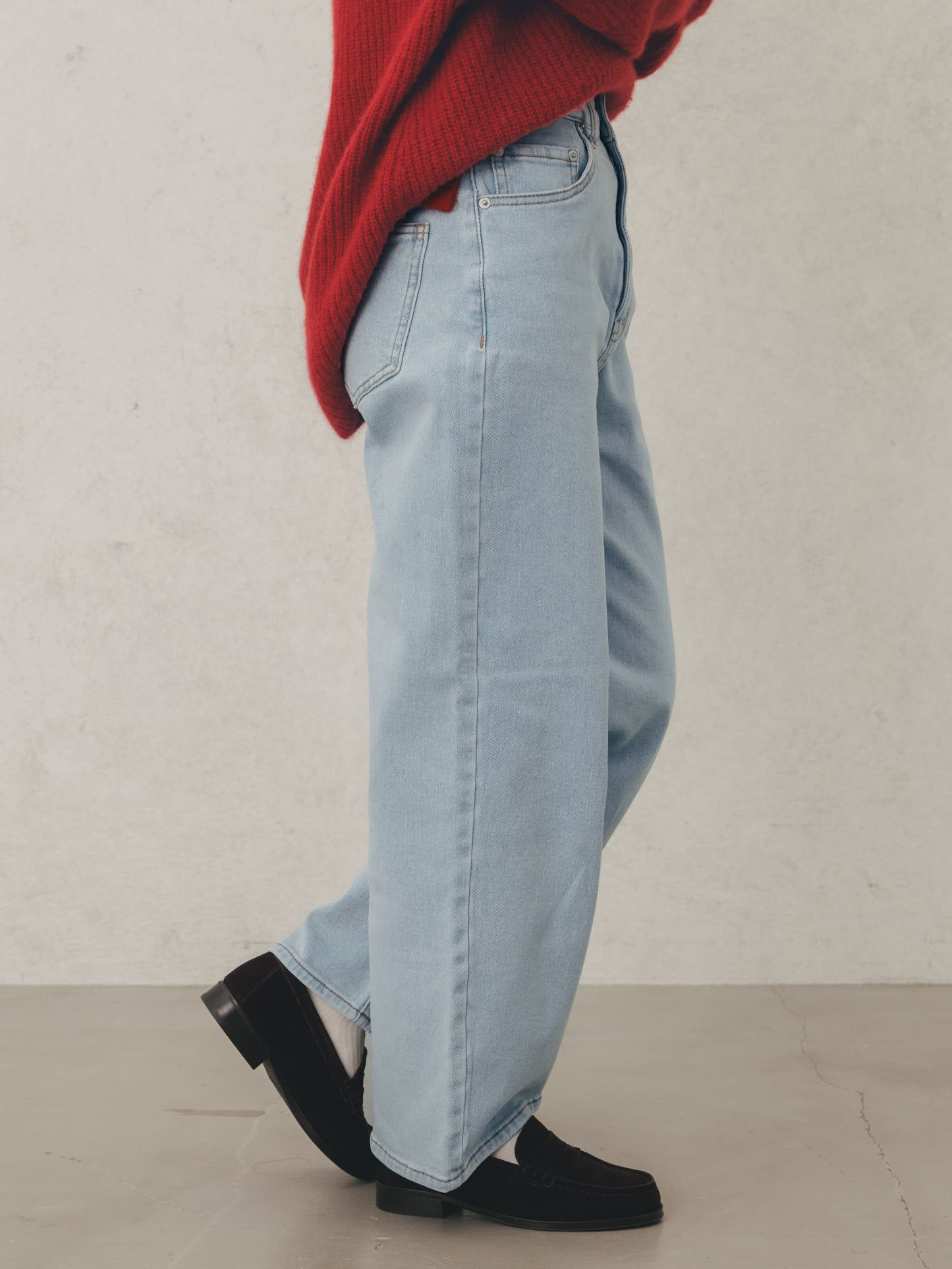 143cm | B:73 W:60 H:81 股下:65  | short-XS着用