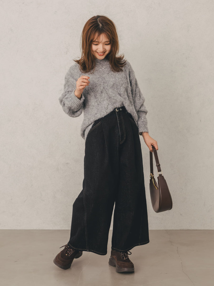 143cm | B:73 W:60 H:81 股下:65  | ワンサイズ着用