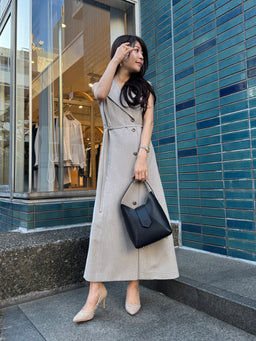Hitomi