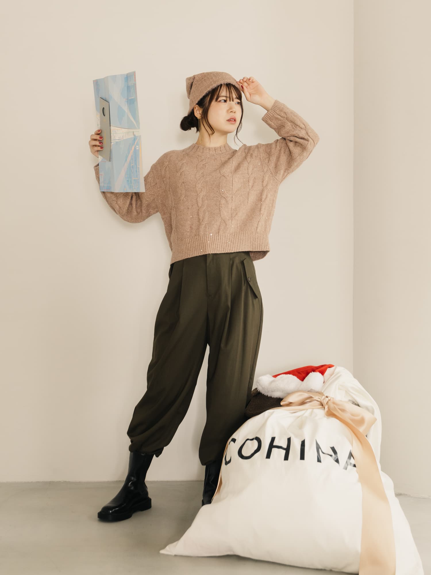 YUNA SANTA】スパンコールケーブルミックスニット | 小柄・低身長女性向けファッション通販、コーディネート | COHINA STORE公式