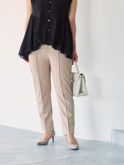 144cm | B:80 W:64 H:84 股下:62 | short着用