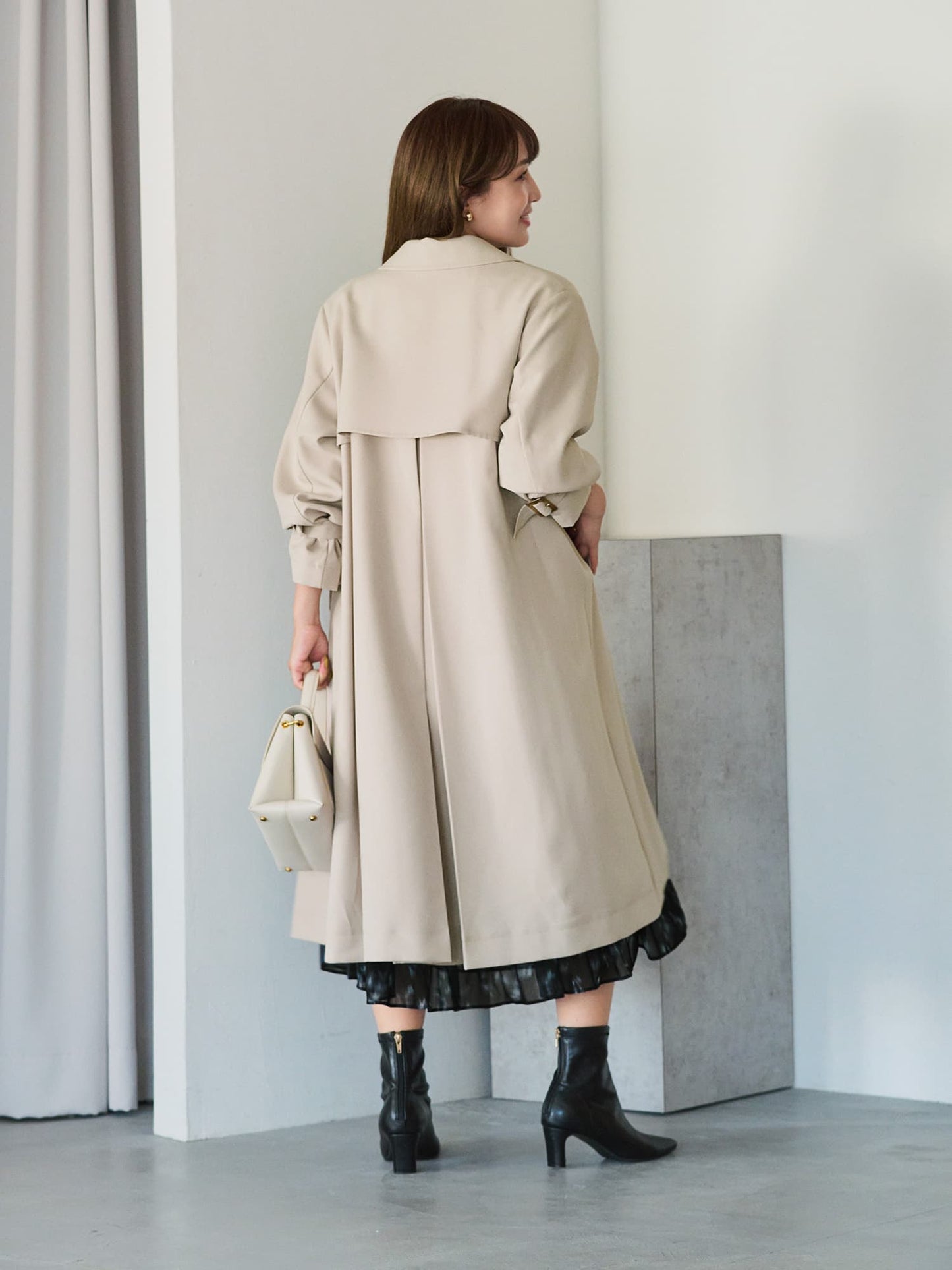 シェードフラワープリーツティアードワンピース-short & regular　[通常]