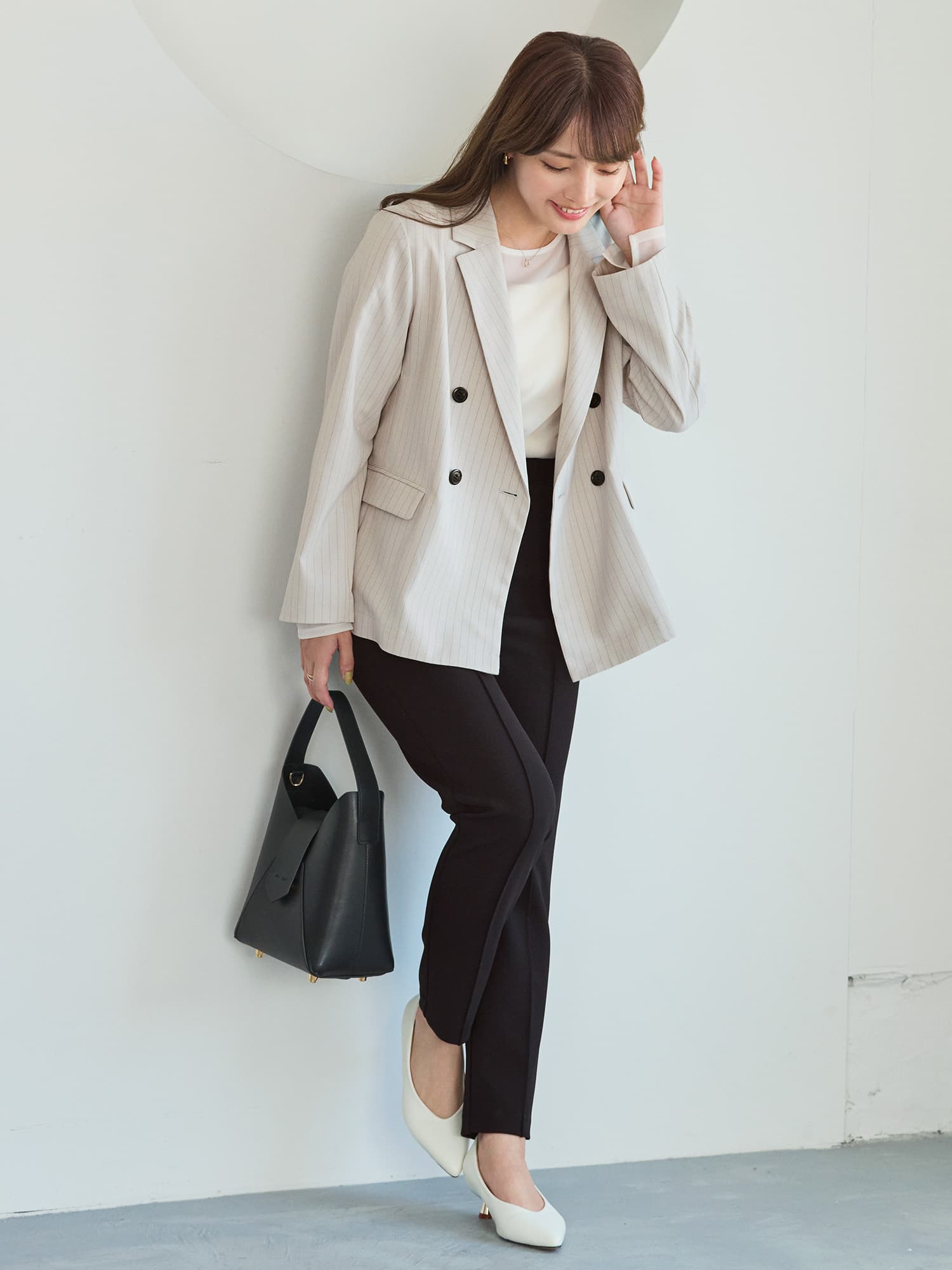 ダブルボタンライトジャケット | 小柄・低身長女性向けファッション