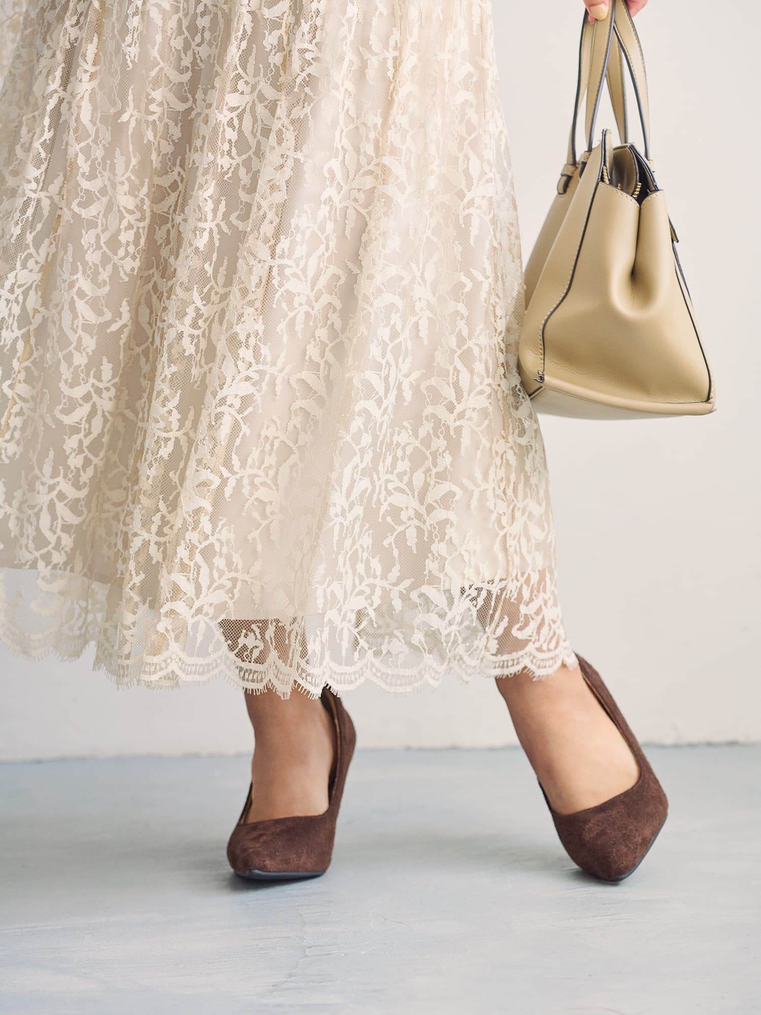 ベージュ レース スカート スカラップヘム anuans スカート スカラップレースヘムタイトスカート