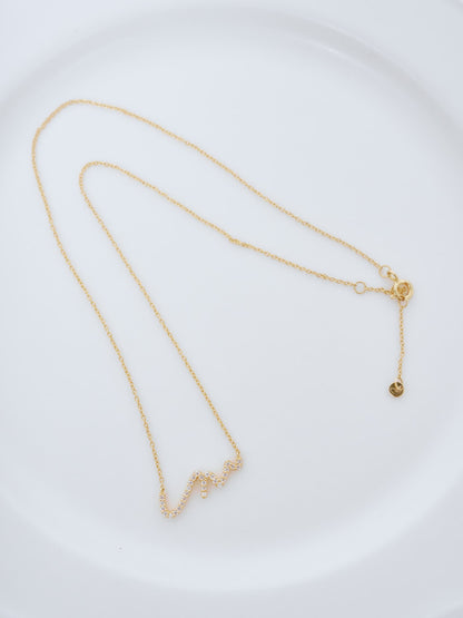 ※こちらが実物のカラーに一番お色味が近くなっております。（モアサナイト）<br>