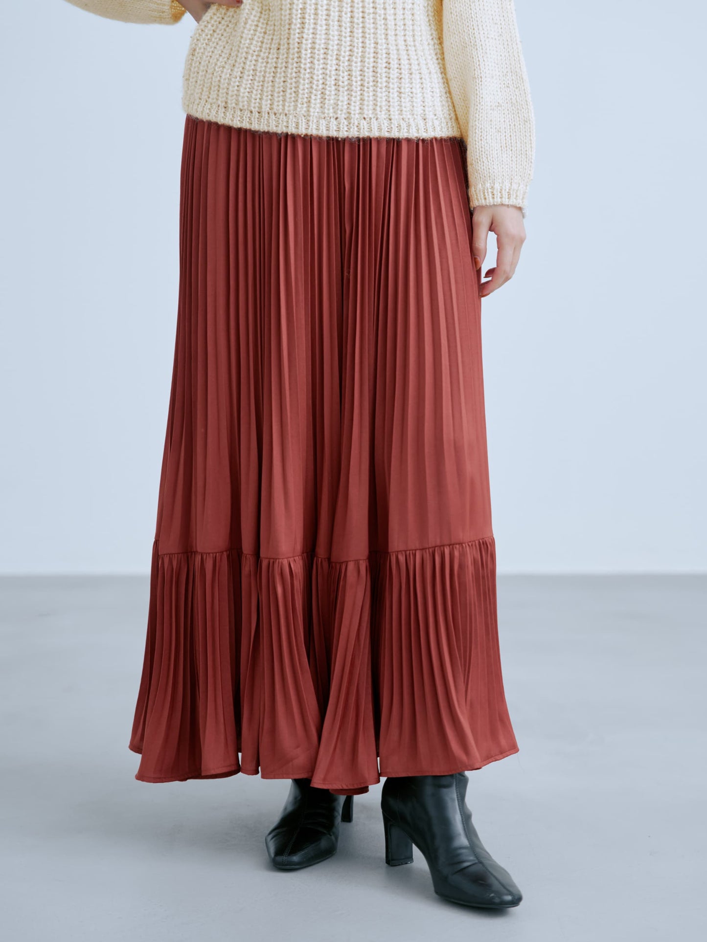 149cm | B:77 W:60 H:83 股下:68.5 | regular着用