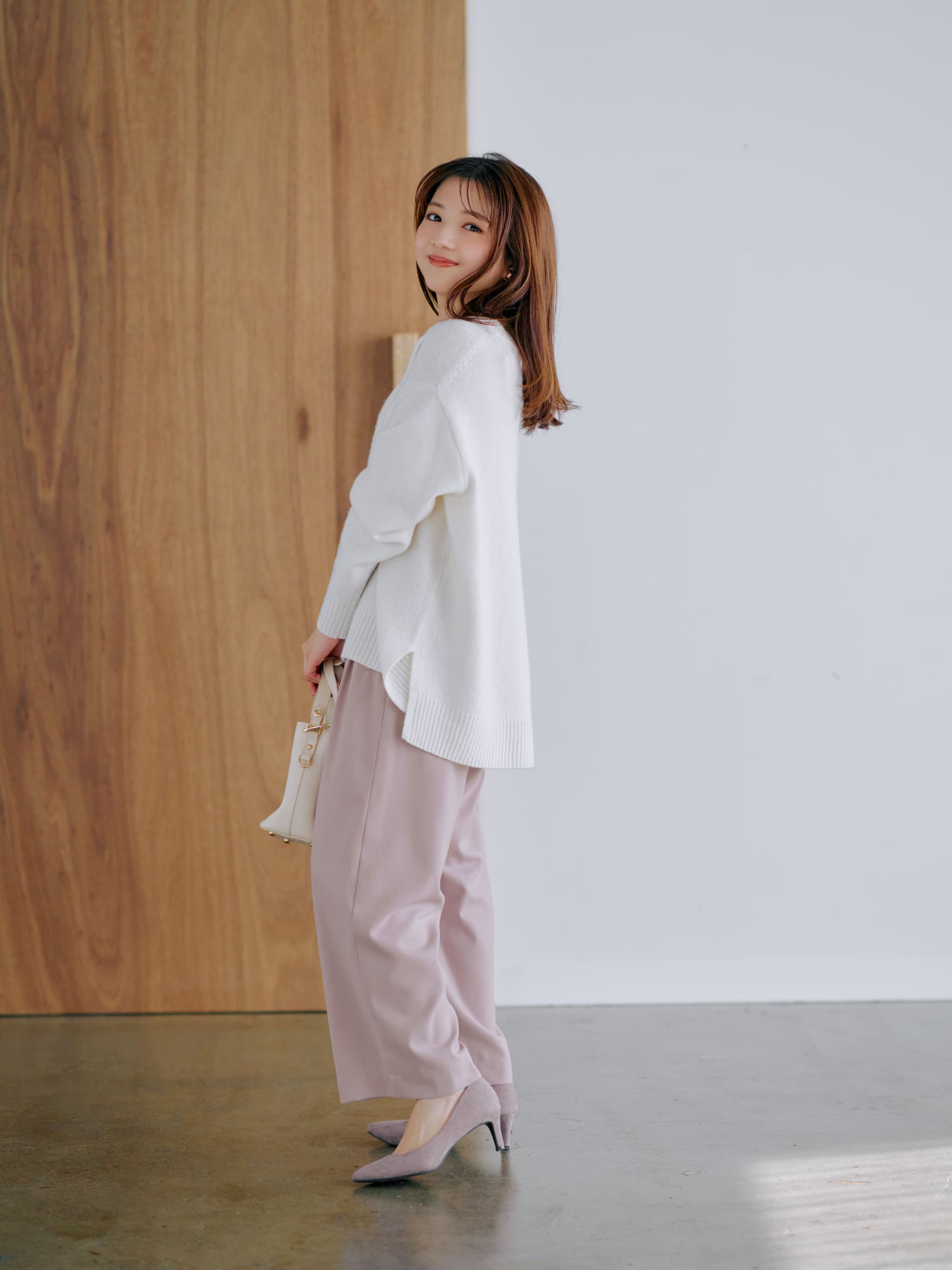 ウールカシミヤVネックニット | 小柄・低身長女性向けファッション通販