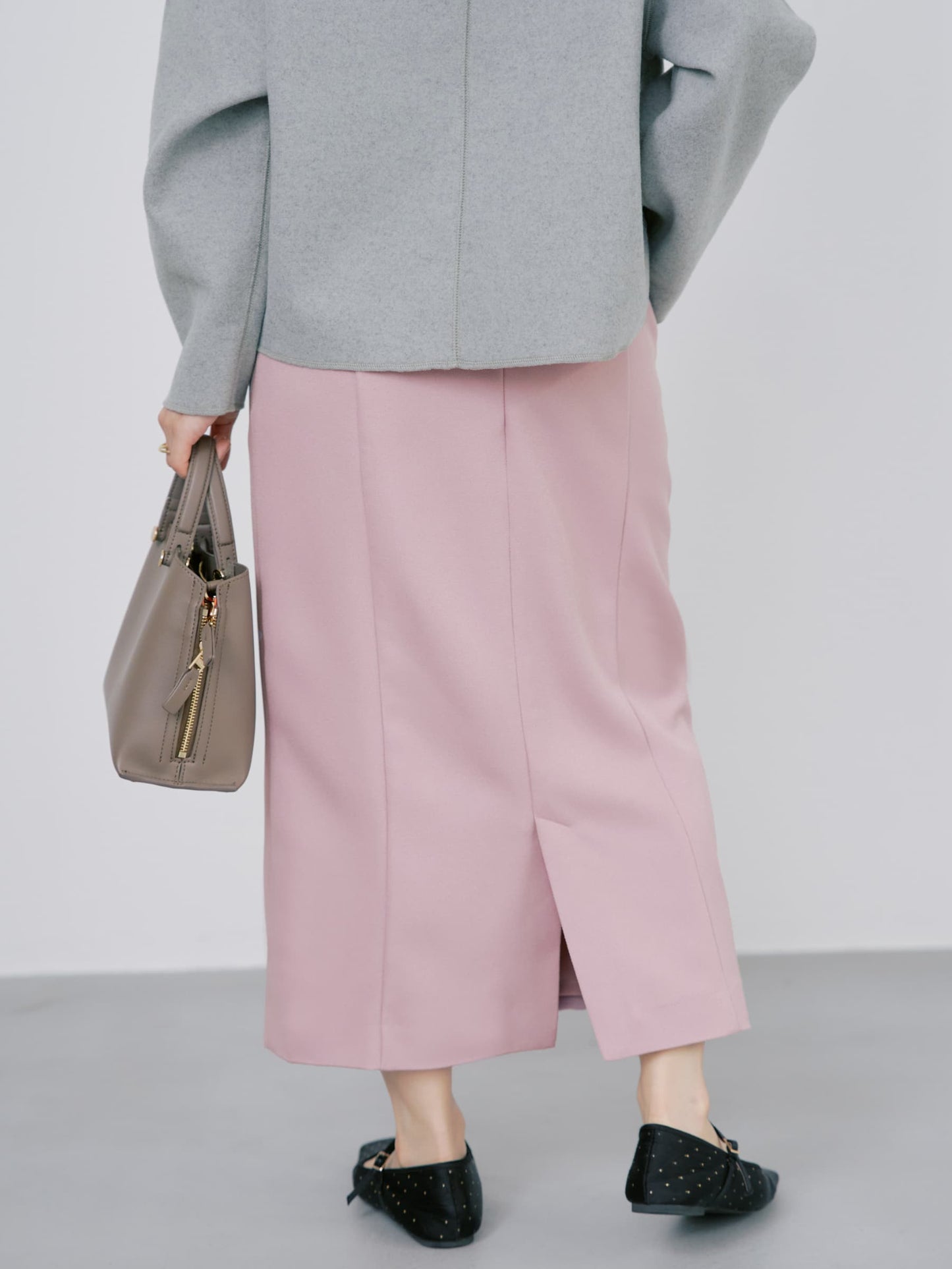 143cm | B:73 W:60 H:81 股下:65  | short-XS着用