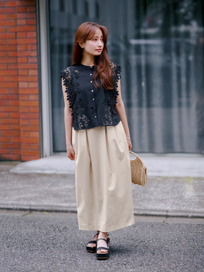 149cm | B:77 W:60 H:83 股下:68.5 | regular-XS着用