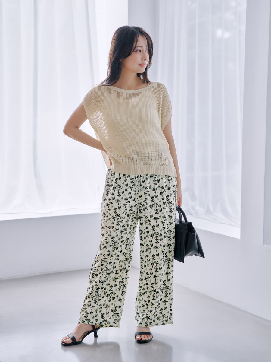 149cm | B:77 W:60 H:83 股下:68.5 | regular着用