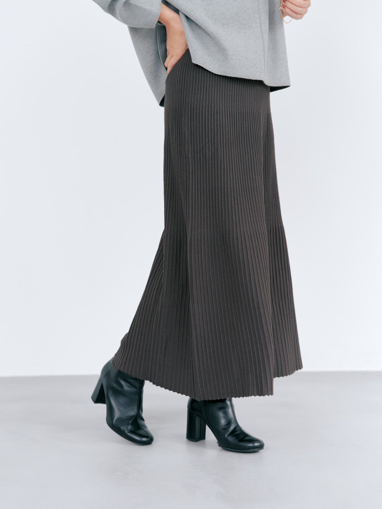 パネルリブマーメイドニットスカート-short & regular　[通常]