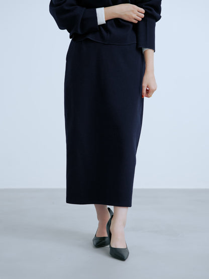 149cm | B:77 W:60 H:83 股下:68.5 | regular-XS着用