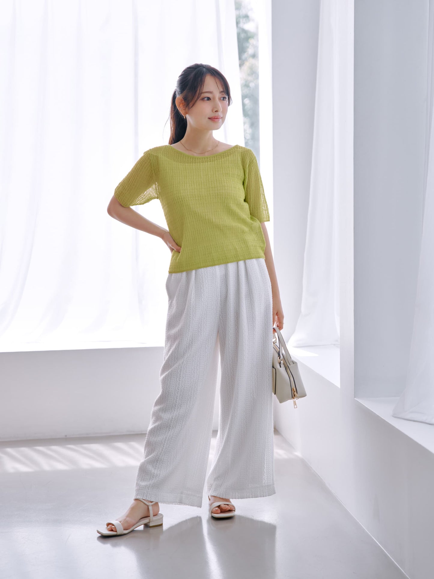 149cm | B:77 W:60 H:83 股下:68.5 | regular着用